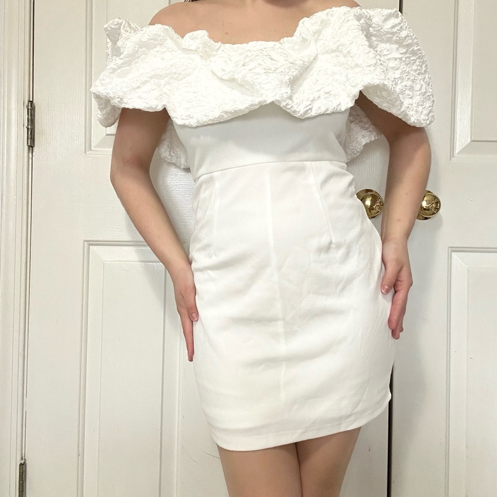 Elegant White Off-Shoulder Dress